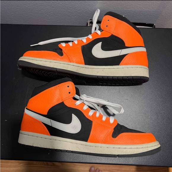 Jordan 1 mid - Picture 4 of 8